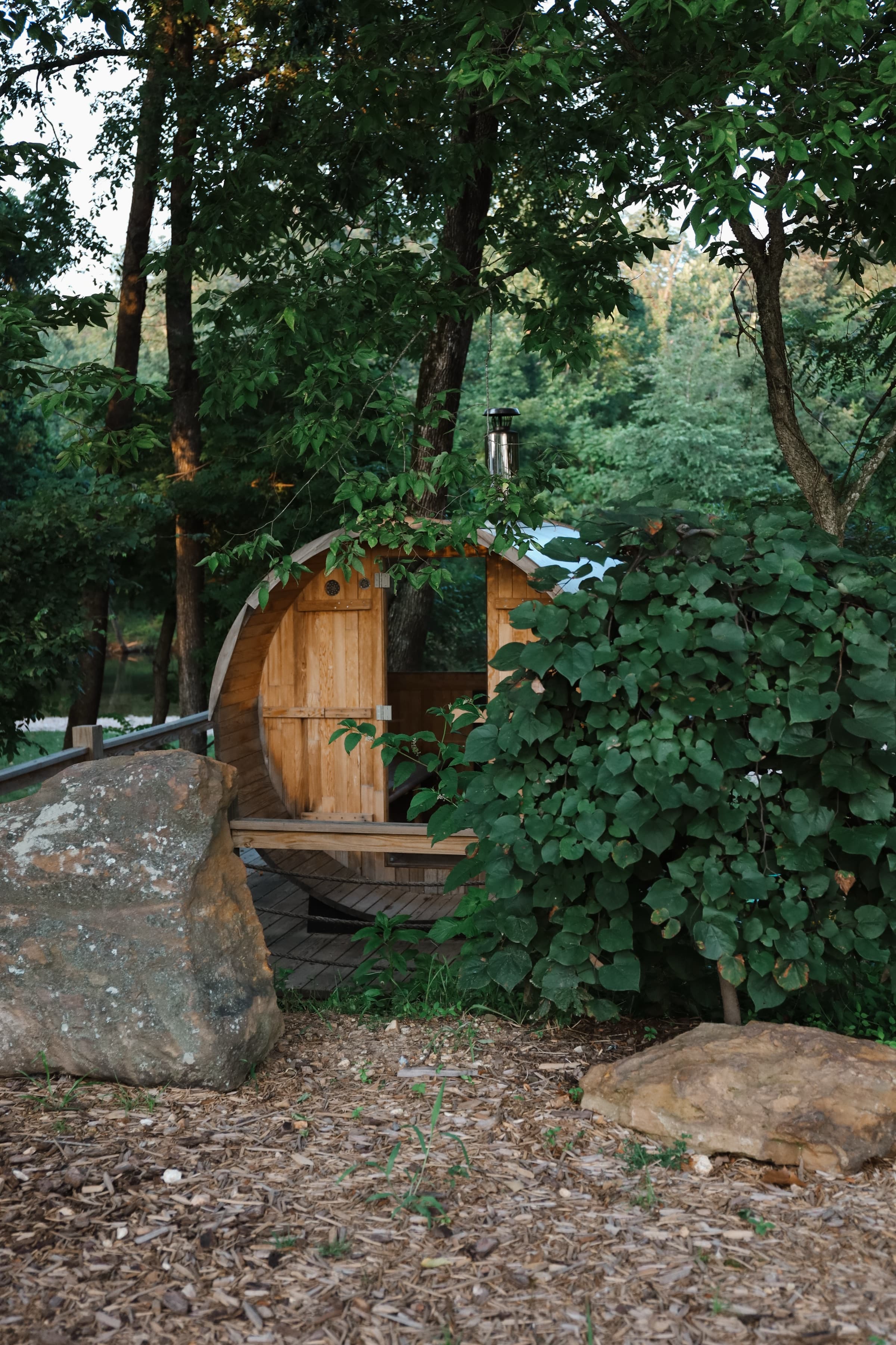Creekside sauna at Ferncrest Flint Creek
